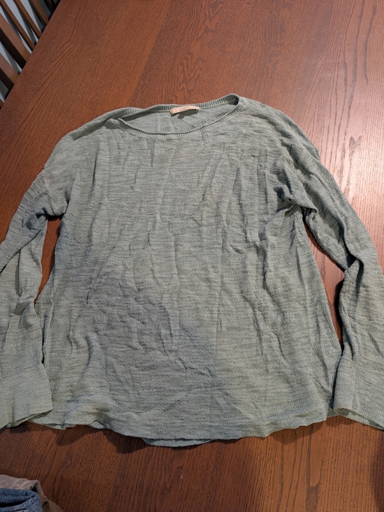 LOFT Tops - LOFT Sage Green Long Sleeve Lightweight Knit Top